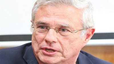 مصطفى فهمي: نجلي تعرض لظلم شديد.. وإيقاف أحمد أحمد أثبت صحة محاربته للفساد