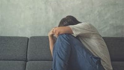 القلق يؤدي إلى الإصابة بالزهايمر (دراسة)