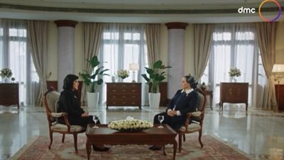 انتصار السيسي تتصدر محركات البحث بعد ظهورها مع إسعاد يونس