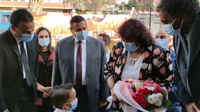 إيناس عبد الدايم تفتتح قصر ثقافة وادي النطرون بتكلفة 27 مليون جنيه (صور)