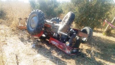 سقوط جرار زراعي و3 سيارات في ترعة بالبحيرة نتيجة حادث تصادم