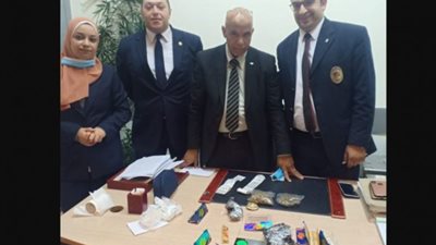 جمارك مطار القاهرة تضبط محاولة تهريب “الماريجوانا”