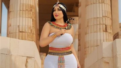 مصور جلسة سلمى الشيمي موديل سقارة:” الأمن شافنا وإحنا بنصور” (خاص)