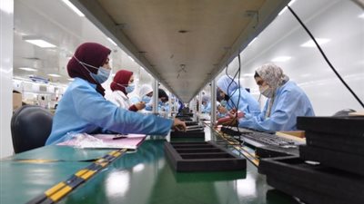 إنفينيكس تعلن بدء تجميع هواتفها في مصر (صور)