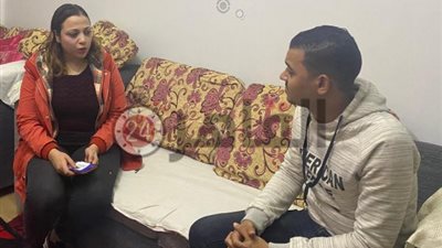 “رموه خارج المدرسة وهربوا”.. شاهدة عيان تروي لحظات غرق طفل العبور داخل حمام السباحة (صور وفيديو)