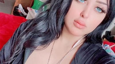 فور إخلاء سبيلها.. “موديل الهرم” تعود بجلسة تصوير مثيرة (صور)