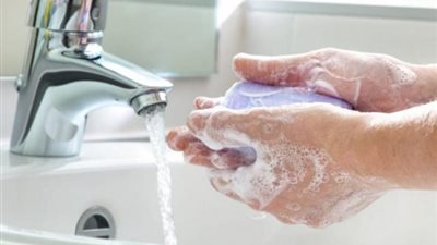 عدم غسل اليدين باستمرار سبب في إصابة 16% بفيروس كورونا (دراسة)
