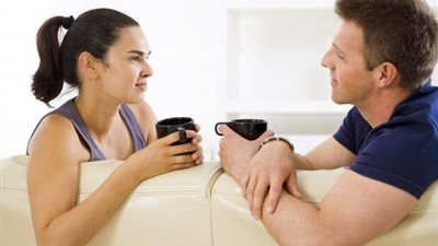 مي صلاح: المرأة عليها أن تختار الوقت المناسب للحديث مع الزوج (فيديو)