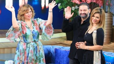 الليلة.. إلهام شاهين وشقيقها وزوجته ضيوف منى الشاذلي في “معكم”