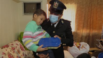 “الداخلية” تشارك الأطفال احتفالهم باليوم العالمى لحقوق الطفل (صور)