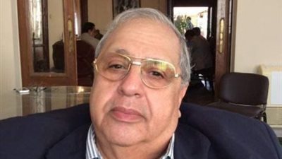 “الأطباء” تنعى وفاة أشهر طبيب جراحة قلب في محافظة الجيزة