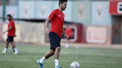 الأهلي يبدأ خطوات تمديد عقد محمد شريف لمدة 5 سنوات