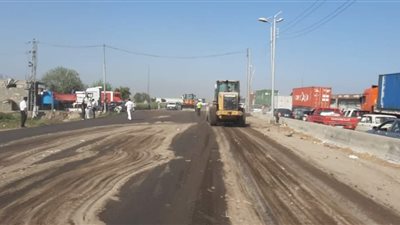 عودة الحركة على “الطريق الزراعي” ببنها بعد توقفها بسبب عطل سيارة بمقطورة