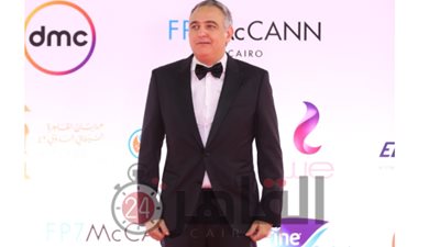 محمد حفظي يحسم الجدل بشأن تكريم محمود ياسين في “القاهرة السينمائي”