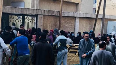 النساء تتصدر مشهد التصويت في الانتخابات بلجان ميت شهالة في المنوفية (صورة)