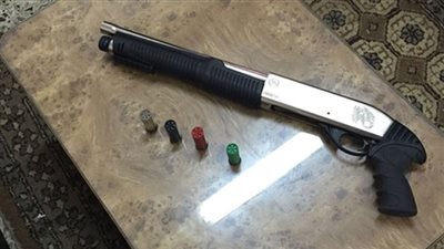 “الخرطوش” يُنهي حياة شاب بالشرقية.. وأسرته: “صاحبه قتله بالغلط”