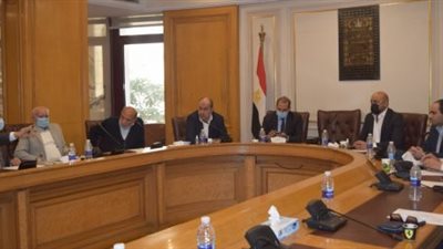 إبراهيم العربي يطالب شعبة المصدرين بدراسة ملفات زيادة الصادرات المصرية