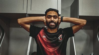 حسين الشحات: الأهلي رفض ضمي رغم التوقيع.. والعين حسم الصفقة في 72 ساعة
