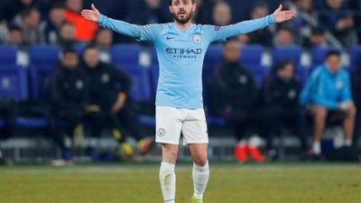 برناردو سيلفا يتحدث عن عودة أجويرو وصعوبة ديربي مانشستر بالبريميرليج