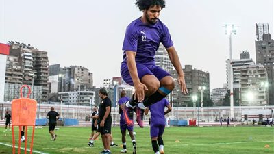 عبد الله جمعة ينتظر نتيجة مسحة كورونا بهذه الكلمات