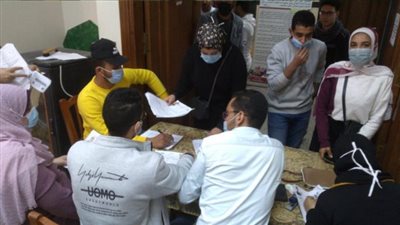 فتح باب الترشح لانتخابات الاتحادات الطلابية بجامعة كفر الشيخ (صور)