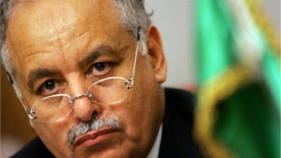 اتهام رئيس الحكومة اللبنانية و3 وزراء سابقين في قضية انفجار مرفأ بيروت