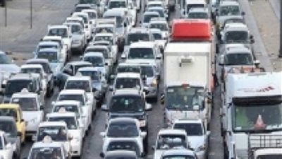 توقف حركة المرور بطريق شبرا-بنها الحر بسبب انفجار “سيارة تانك أكسجين”