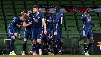 رائعة النني تقود أرسنال لهزيمة دوندالك برباعية في الدوري الأوروبي