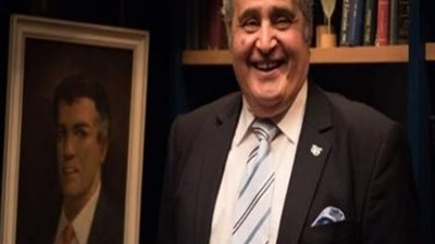 نبيل فاروق: “كل دور النشر رفضت سلسلة رجل المستحيل.. ومحدش كان يتوقع إنها تنجح” (فيديو)