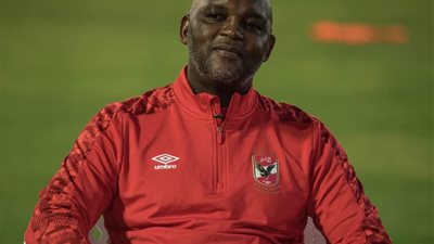 بيستو موسيماني يصطحب أسرته لقضاء عيد الميلاد بالقاهرة