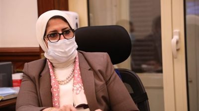 وزيرة الصحة: الرئيس السيسي وجه بسرعة إجراء عملية جراحية لطفلة تعاني من ثقب في القلب