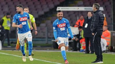 نابولي يضرب سامبدوريا بثنائية في الدوري الإيطالي