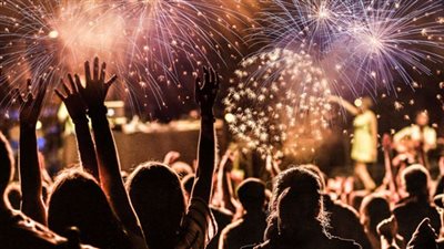 تعرف على أشهر حفلات رأس السنة في مصر استقبالًا للعام الجديد 2021