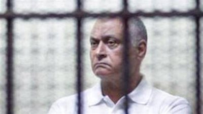 لإنهاء التصالح.. تأجيل محاكمة محمد إبراهيم وزير الإسكان السابق