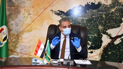 لظروفها الصعبة.. محافظ الفيوم يوجه بتوفير وحدة سكنية لسيدة لا تستطيع تحمل نفقات الإيجار