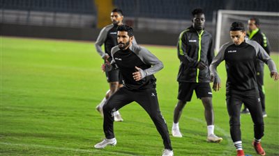 صالح جمعة ومحمد إبراهيم على رأس قائمة سيراميكا كليوباترا لمواجهة البنك الأهلي في الدوري