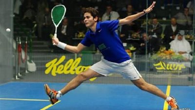 التحريات تكشف كواليس اقتحام شقة بطل العالم للإسكواش