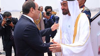 ولي عهد أبوظبي: بحثت مع الرئيس السيسي قضايا أمن المنطقة واستقرارها