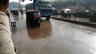 سقوط أمطار على مناطق متفرقة في الغربية.. والمحافظة ترفع حالة الطوارئ (صور)