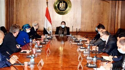 نيفين جامع تبحث مع سفير اليابان تنمية وتطوير العلاقات الاقتصادية بين البلدين