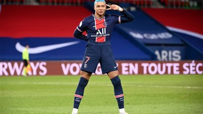 باريس سان جيرمان يضرب لوريان بثنائية فى الدوري الفرنسي 