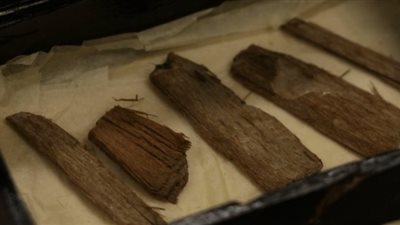 بشأن قطع هرم خوفو.. زاهي حواس لـ