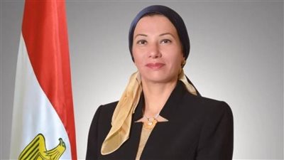 وزيرة البيئة : تطوير بناء القدرات في القطاع المالي يساعد على نجاح خطة مصر  للتعافي الأخضر