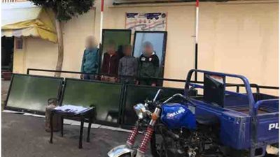 أمن الإسكندرية يضبط المتهمين بسرقة مدرسة وتهديد حارسها بالسلاح