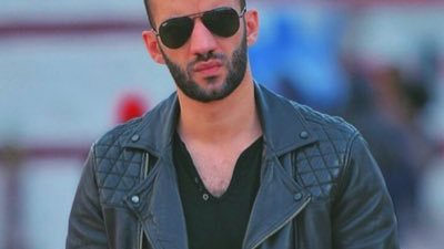 أمير مرتضى يبحث عن وسيط إماراتي لحل أزمة والده (خاص)