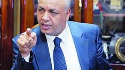 مصطفى بكري: مصر تطلب تسليم دبلوماسيين إيطاليين تورطوا في تهريب آثار فرعونية