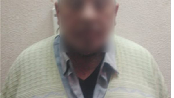 متهم بالنصب