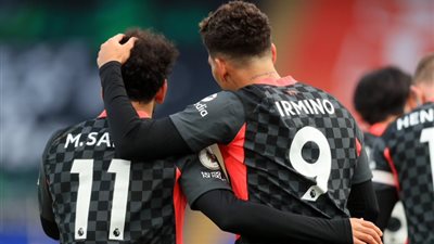 ليفربول عن محمد صلاح وفيرمينيو: 