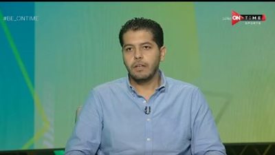 طبيب أسوان يشدد على اللاعبين تطبيق الإجراءات الاحترازية مع تزايد حالات كورونا بين أندية الدوري