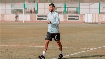 عمرو السولية يطالب جماهير الأهلي بالدعاء له بعد إصابته بفيروس كورونا